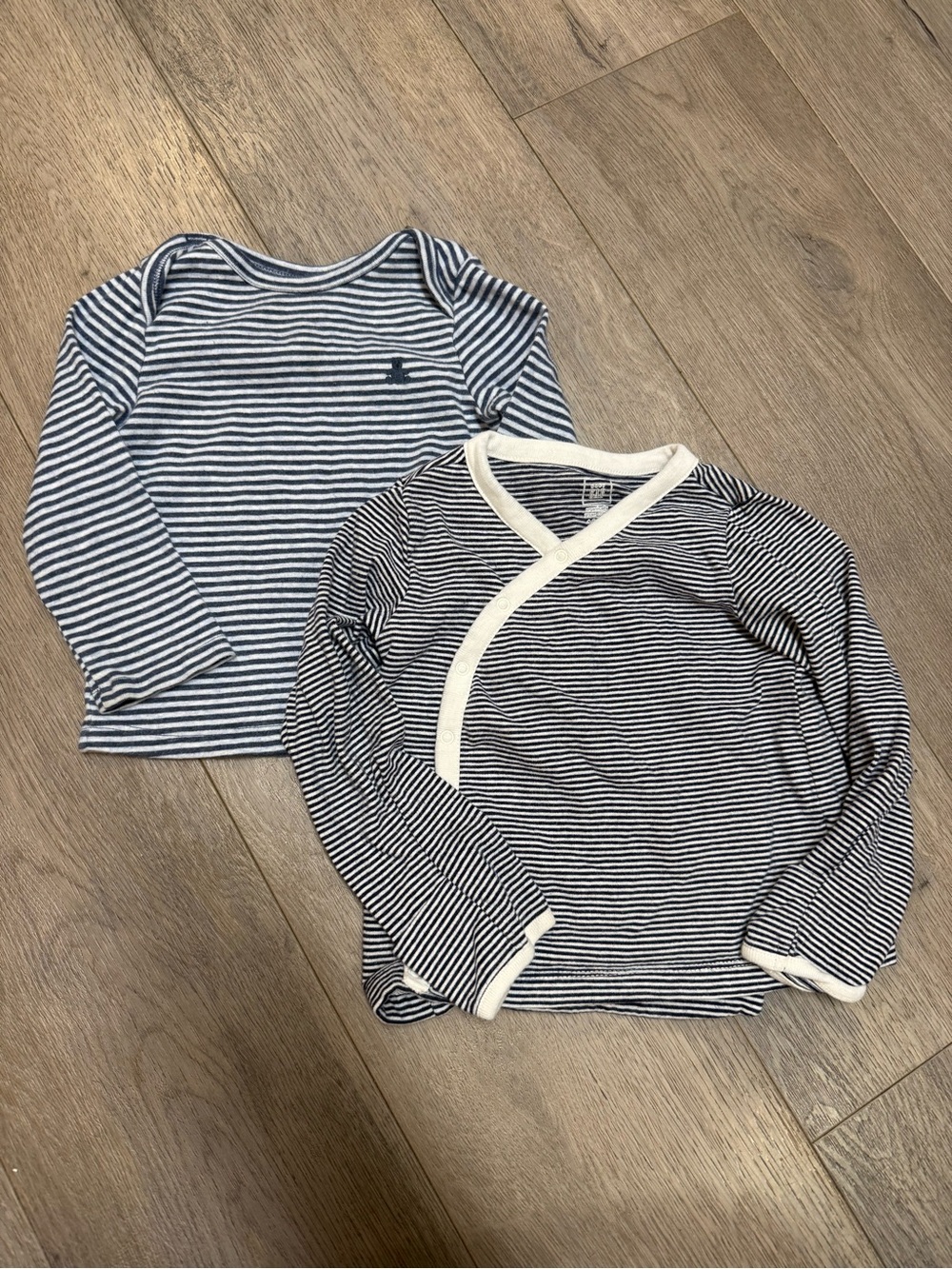 GAP Navy & White Striped Long-Sleeve Kids Tops - Set of 2